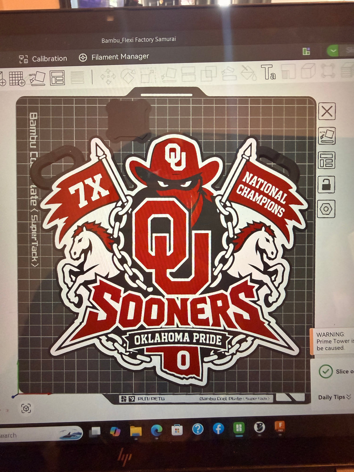 Digital model preview in slicing software of an OU Sooners hype chain design in red, white, and black; not a finished-product photograph.